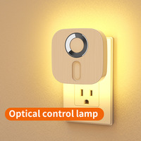 Lumière activée par l'humain qui s'allume lorsqu'une personne entre dans la chambre, armoire de chevet, nouvelle veilleuse LED adaptée au sommeil