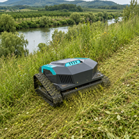 Robot tondeuse professionnel télécommandé à chenilles, à essence, tout-terrain, pour une conduite stable sur les terres agricoles et dans les zones montagneuses