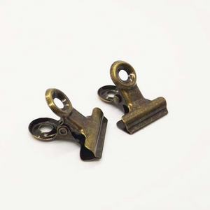 YIWANG - Clip Metálico de Bronce Antiguo para Papelería, Venta al por Mayor - Product Image 2