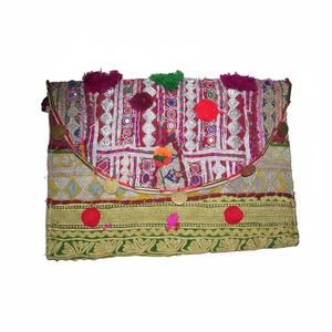 Pochette banjara indienne faite à la main sur mesure Vintage Tribal Style bohème doublure en coton brodé fermeture à glissière pour la fête - Product Image 1