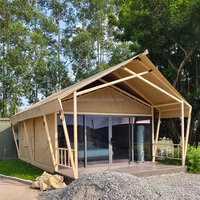 Tente safari de luxe en toile imperméable quatre saisons pour le glamping, tentes safari de glamping d'hôtel en plein air