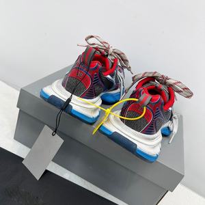 Zapatos retro de diseñador de lujo con tela de malla transpirable, zapatos deportivos de alta gama hechos a medida, zapatos de moda modernos. - Product Image 2