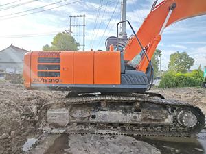 Excavatrice sur chenilles Hitachi ZX210-5G d'occasion, 99% neuve, Hitachi ZX210-6 ZX210-3 ZX210LC-5A d'occasion, d'origine japonaise, à vendre - Product Image 6