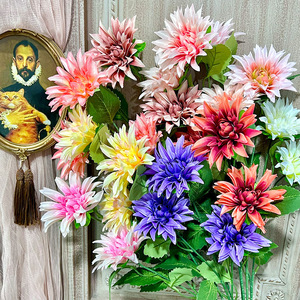 Fleur de dahlia artificielle à tige unique, 3 têtes, taille moyenne, fleur en soie réaliste pour décoration de mariage et de maison - Product Image 1