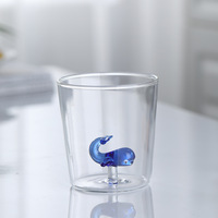 Gobelet en verre monocouche YMP Aesthetic avec motif de rose en trois dimensions au fond, compatible lave-vaisselle, pour le camping, jus/eau/lait
