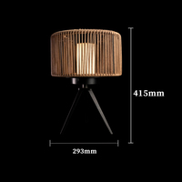 Lampes solaires en rotin pour jardin extérieur Patio Backyard LED Solar Powered Deck Lighting Weaving Decoration Table Handmade Wireless