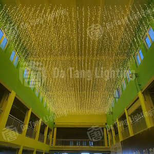 Guirnalda de Luces LED de Hielo Cristalino para Decoración de Exteriores, Techos, Aleros, Calles, Jardines e Iluminación de Paisajes Invernales - Product Image 6