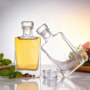 Bouteille en verre transparente carrée de 250 ml et 500 ml pour spiritueux, tequila, vodka, vin, avec bouchon estampé à chaud – Vente en gros à prix réduit - Product Image 3