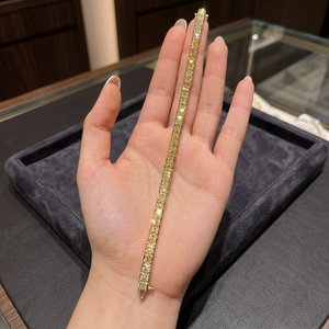 Bracelet tennis unisexe en or blanc et rose 18 carats avec diamant de laboratoire taille Asscher jaune fantaisie pour les soirées - Product Image 2
