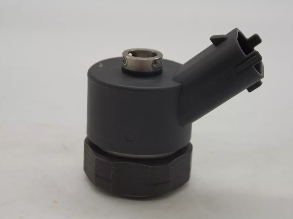 F00VC30319 injector solenoid valve F00VC30319 FOOVC30319  repair kit for 0445110165 0445110244 0445110255 0445110248 0445110253
