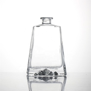 Nhà Máy Ưa Thích Hình Rum Thêm Siêu Flint Vít Nút Chai Hàng Đầu Agave Tequila Vodka Gin 750Ml Tùy Chỉnh Vuông Thủy Tinh Rượu chai - Product Image 6