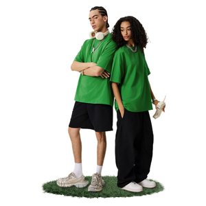 Nouveau personnalisé 30 couleurs printemps/été hommes et femmes décontracté 235G correspondant T-shirt 100% coton couple style jeunesse - Product Image 2