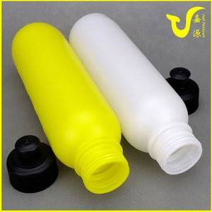 Bouteille d'eau sport en plastique de 700 ml, isolée, pour vélo, course à pied, football, etc. (échantillon gratuit) - Product Image 3