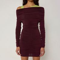 Nouvelle robe moulante plissée à épaules tombantes élégante pour soirée, mini-robe pour femme, tendance
