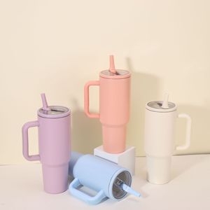 Mug à bière réutilisable transparent de 40 oz avec logo personnalisé OEM/ODM, tasse de voyage isotherme en borosilicate avec poignée et couvercle - Product Image 1