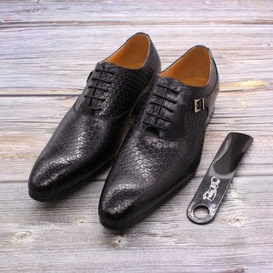 Zapatos Formales de Cuero con Punta en Pico y Diseño de Grafiti para Hombre, Alta Calidad, Tendencia Primavera 2026, Estilo Británico, Versión Coreana - Product Image 1