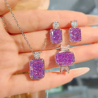 Boucles d'oreilles pendantes en forme de flacon de parfum rouge chinois haut de gamme, bague élégante en or haute teneur en carbone avec motif fleur de glace