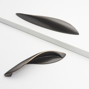 Unique Design Furniture Handles Metal Twist Drawer Pulls Luxury Bedroom Closet <strong>Door</strong> <strong>Knobs</strong> Cabinet Hardware - Product Image 6