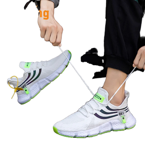 Chaussures décontractées pour hommes d'automne, basses, respirantes, légères, en maille, semelle extérieure, style marche, pour les tendances de la mode printemps-été - Product Image 1