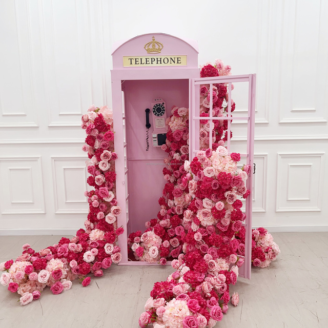 Europe Style Wedding Decoration Made Metal pink Telephone London Classic Telephone Booth for Sale