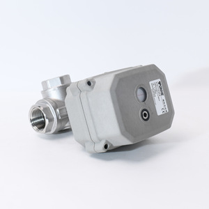 Vanne à boisseau sphérique électrique à trois voies 1 pouce en acier inoxydable, type flottant, pour applications d'eau et de chauffage à l'oxygène - Product Image 2