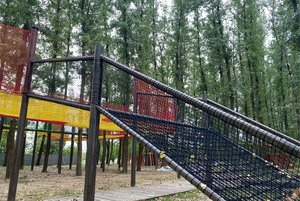 Parc d'attractions avec parcours de cordes d'aventure personnalisé Colorfulnets, équipement de trampoline, aire de jeux extérieure pour enfants, multi-matériaux - Product Image 5