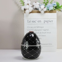 Pot de bougie ovale en forme d'oeuf en porcelaine vide unique personnalisé noir rouge Synwish pour la décoration de la maison