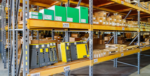 منتج نادر جديد تمامًا أصلي CONTACT UM-D37M/16RSC-wbr24DC/DO/C3/R IM PLC - Product Image 2