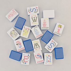 Fichas de Mahjong Americanas Plegables Portátiles de Lujo Personalizadas de 3 Capas con Diseño Acrílico Grabado Estilo Azul de Miss Darling - Product Image 1