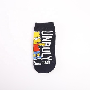 Calcetines de Algodón 100% al por Mayor, Tobilleros, de Verano, con Diseño de Comics de los <span class=keywords><strong>Simpson</strong></span>, para Hombre y Mujer - Product Image 2