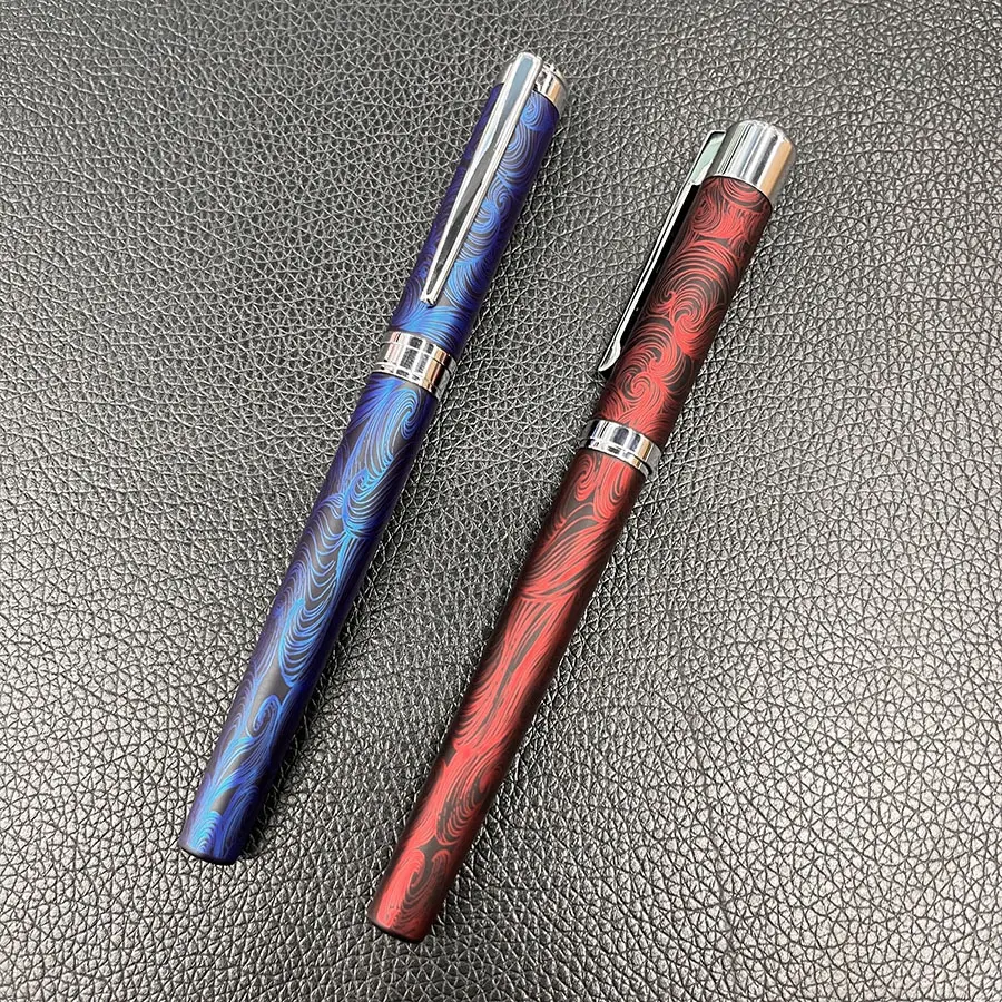 Hot selling luxury branded new vintage decorative design red blue stainless steel nib calligraphy souvenir fountain pen