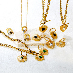 Conjunto de Joyería de Acero Inoxidable con Zirconia en Forma de Corazón, Collar con Cierre OT y Pendientes para Mujer, Accesorio de Moda para Fiesta - Product Image 1