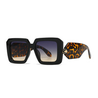 Lunettes de soleil unisexe style baroque à monture intégrale, tendance rétro moderne, modèle street style, monture PC anti-reflet UV400, fabriquées en Chine