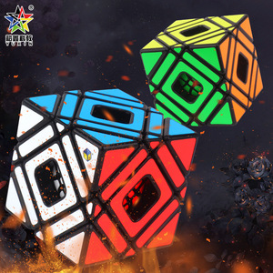 Yuxin 5x5 Rubik's Cube Magic Puzzle, jouet stimulant le cerveau pour les jeunes et les enfants, design coloré unisexe - Product Image 1