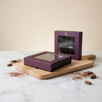 Luxuriöse, individuell gestaltete, umweltfreundliche Geschenkboxen in Buchform aus Kunstdruckpapier mit Magnetverschluss und Heißprägung für Schokolade und Lebensmittel.