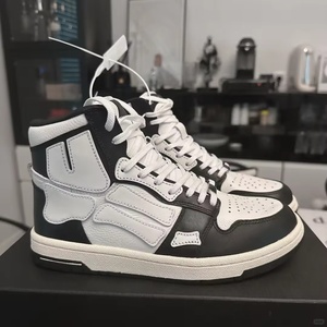 Baskets montantes rétro de luxe de créateur en maille unisexe, chaussures de sport décontractées, de course, de marche et de basketball personnalisées, antidérapantes pour hommes - Product Image 3