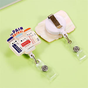 Porte-badge rétractable de premiers secours, porte-pilules en acrylique pour infirmières - Product Image 2