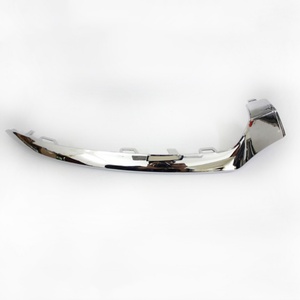 Nuevo parachoques inferior delantero moldura cromada OE # A2058851374 A2058851474 A2058851574 para <span class=keywords><strong>Clase</strong></span> <span class=keywords><strong>C</strong></span> W205 C205 <span class=keywords><strong>Coupe</strong></span> 2015 <span class=keywords><strong>2016</strong></span> 2017 - Product Image 3