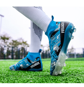 Tacos de Fútbol Juveniles de Corte Alto 2025 -AG para Césped Artificial, Soporte de Tobillo Acolchado, Cuero Sintético para Jugadores Júnior, Hecho en China - Product Image 1