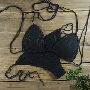 Handgefertigtes Häkel-Dreieck-Bikini-Set für Damen - 2-teiliger Neckholder-Badeanzug mit Rückenbindung, Strandmode - Product Image 2