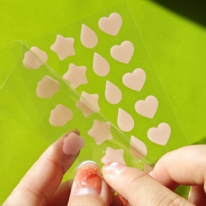 Patchs Hydrocolloïdes Mignons en Forme de Cœur et d'Étoile pour l'Acné, Autocollants Invisibles de Traitement des Boutons pour Tous Types de Peau - Product Image 2