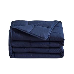 Couverture lestée gris foncé 15 lb, garnie de billes de verre, pour le sommeil et le soulagement du stress - Product Image 4