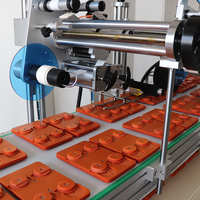 Machine d'étiquetage de boissons à écran tactile Orshang, électrique, automatique, contrôlée par PLC, à grande vitesse, pour roulements de moteur, double plateau plat