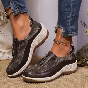 Chaussures de sport pour femmes IStapromo à imprimé léopard, nouvelle collection, avec fermeture éclair, talon compensé, respirantes, amortissantes, résistantes à l'usure, pour l'automne et le printemps - Product Image 5