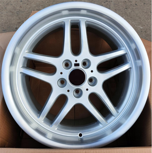 Rines YQ Cast 5x120 en Oferta para <span class=keywords><strong>BMW</strong></span> Estilo 37 F10 E60 <span class=keywords><strong>E39</strong></span> F90 E46 F30 Plateados de 17 18 19 Pulgadas, Rines Clásicos de Aleación para Autos de Carreras - Product Image 1