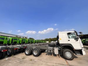 รถบรรทุกหัวรถแทรคเตอร์10ล้อใหม่ไซโนทรัค40ตันยูโร2 sinotruk รถบรรทุกสำหรับงานหนักพวงมาลัยซ้าย - Product Image 4