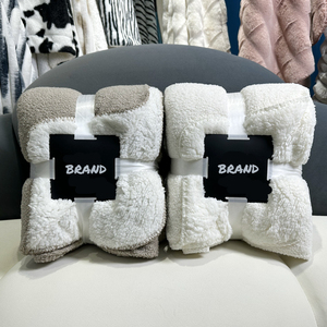 <strong>Teddy</strong> Plush Multifunctional Composite Blanket Home Office Autumn Winter Reverse Berber <strong>Fleece</strong> Blanket air Conditioning Blanket - Product Image 2