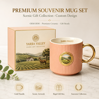 Exquisita Taza de Café de Porcelana Fina con Diseño de Insignia de Granja del Valle de Yarra, con Rosas y Aros Ranurados