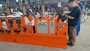 Tam otomatik galvanizli <span class=keywords><strong>C</strong></span> aşık kiriş rulo şekillendirme makinesi <span class=keywords><strong>C</strong></span> 80-300 boyutları çekirdek Motor bileşeni inşaat için kullanılır - Product Image 3