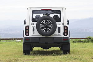Vendita calda 2026 cinese Beijing Bj 212 veicoli automatici a buon mercato Baw 212 T01 2025 <span class=keywords><strong>4x4</strong></span> <span class=keywords><strong>off</strong></span> Road benzina Suv usato auto nuove in vendita - Product Image 4